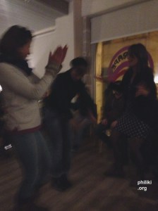 Ambiance. Ca chantait grec et basque, au son du bouzouki. Ils sont fous ces Basques.